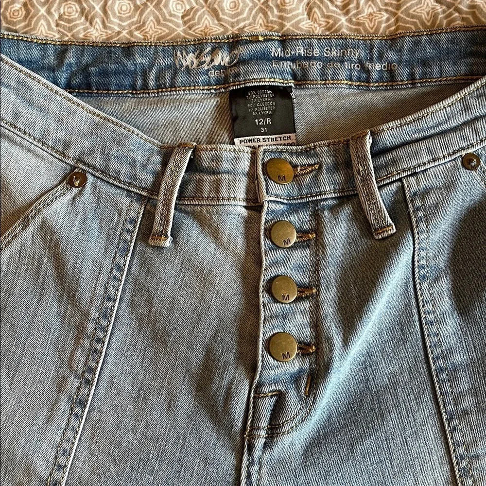 Mossimo Mid Rise Skinny Jeans Womens 31 Light Wash Button Fly‎ Patch Pocket Blue